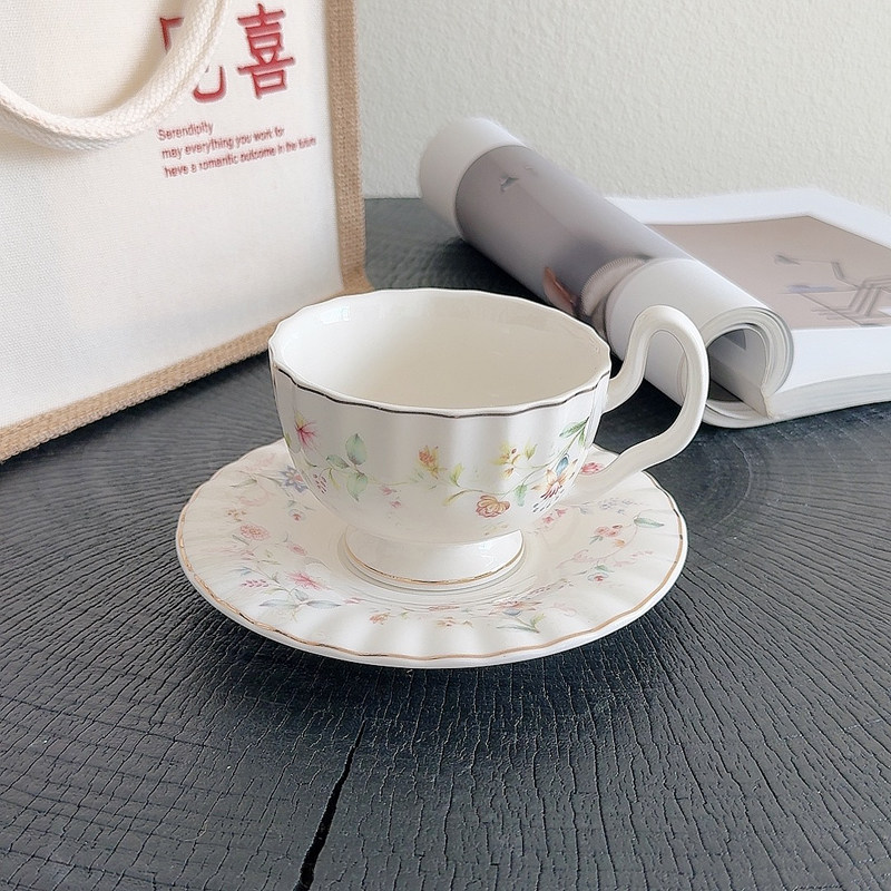 Coffee Tea Drawing - Ensemble de tasses à café et