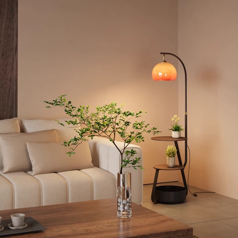 Lampadaire, table de chevet an - Coffee & Tea Garden Lincoln Menu avis et prix